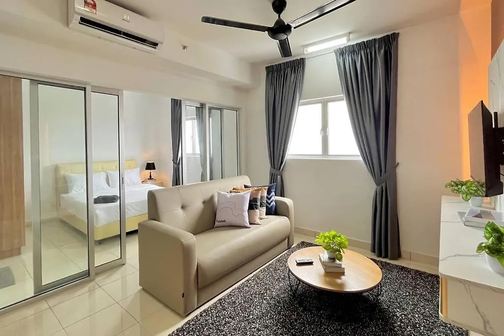 Cozy Superior Studio @ Klia Sepang